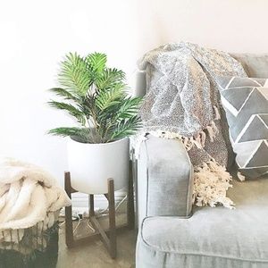 Artificicial Faux Silk Palm Plant